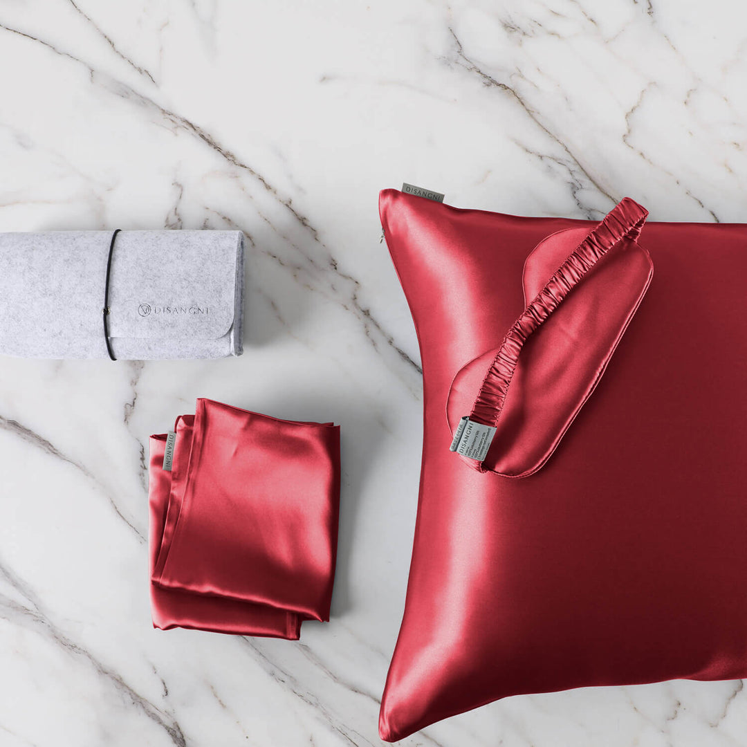 #color_red-pillowcase-eye-mask-set