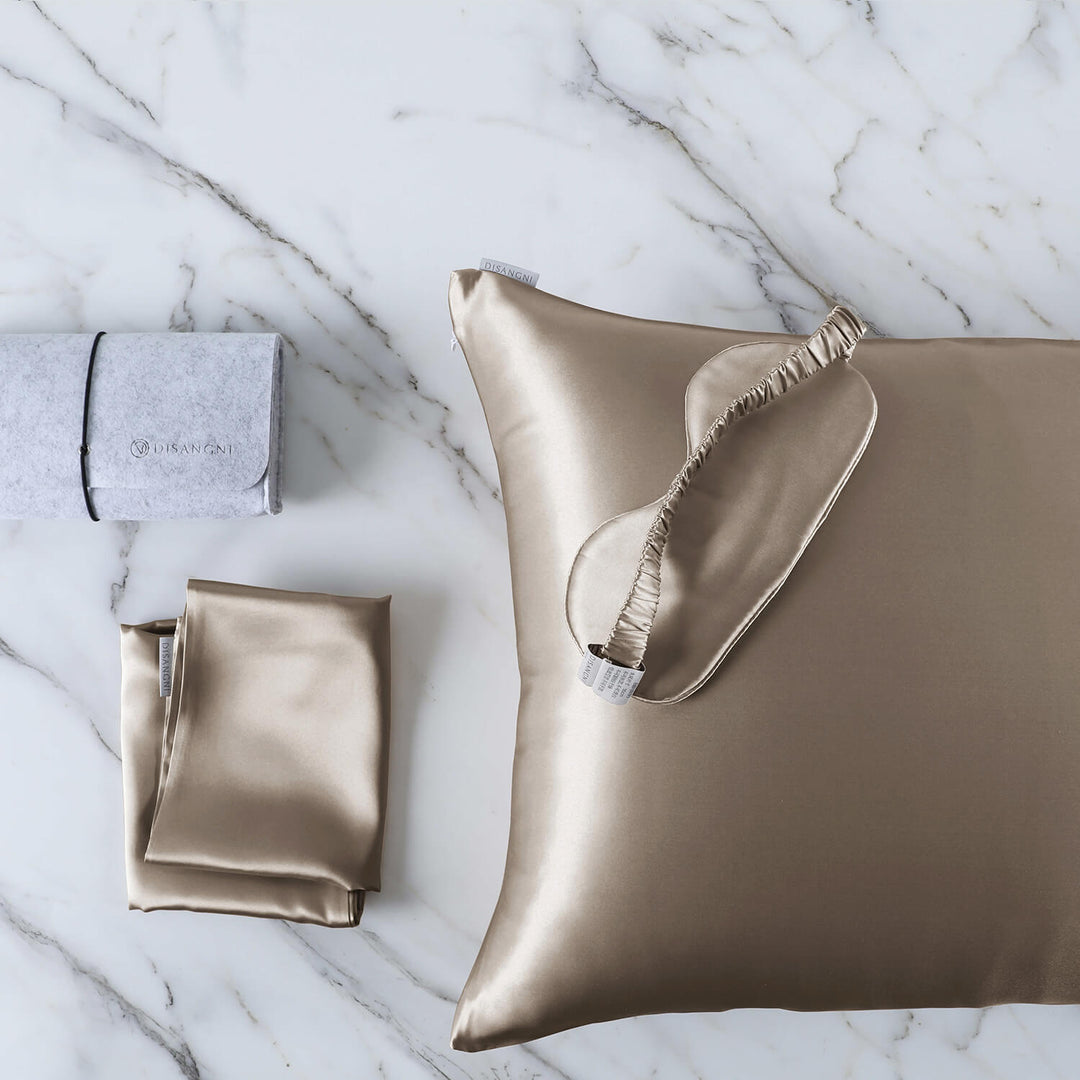 #color_taupe-pillowcase-eye-mask-set