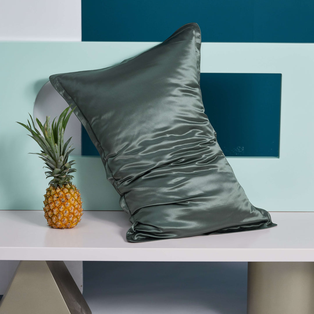 DISANGNI 22 Momme Mulberry Silk Pillowcase – Double-Sided, Envelope Closure, 48 × 74 cm
